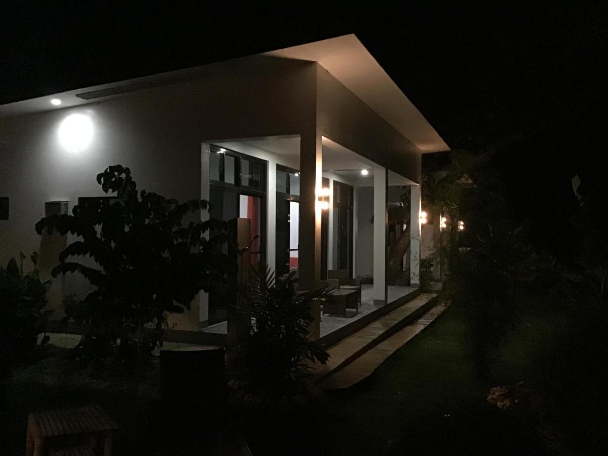 Bamboobeachvilla2 Ac New Oceanfront Pool Sunsetview Garden Kitchen Satellite Starlink Wi-Fi Dimiao Exterior photo